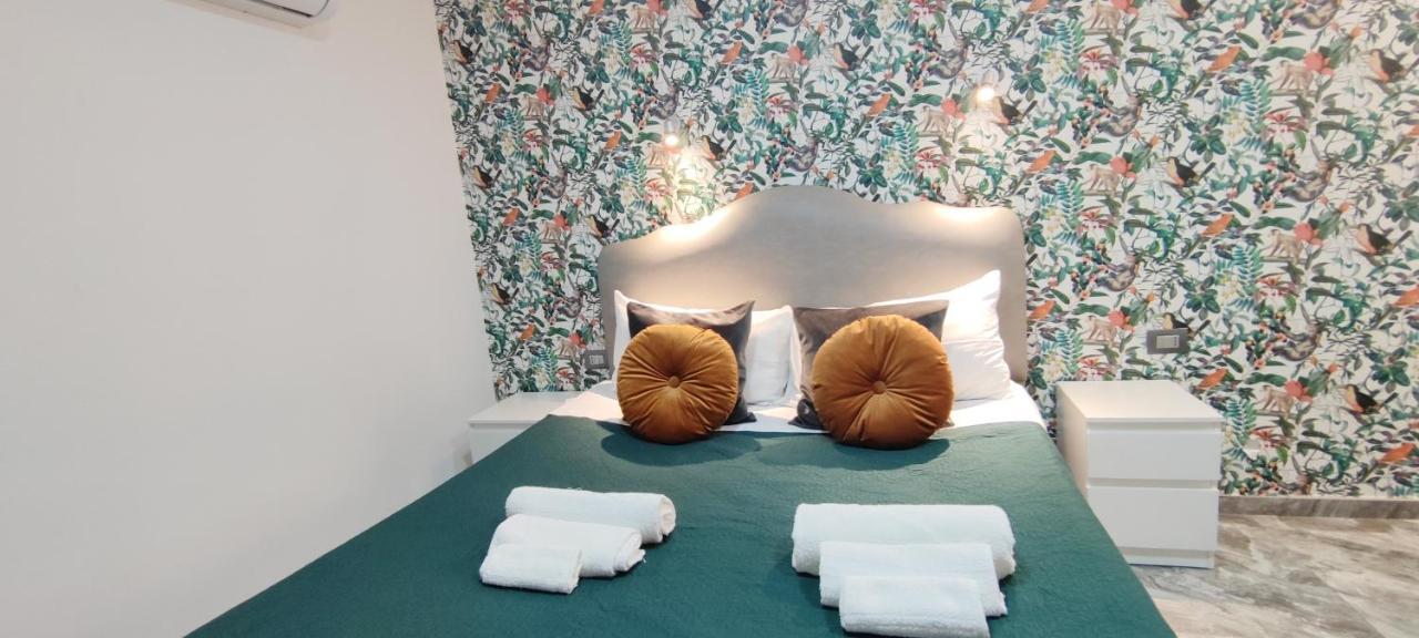 Domus Luigi Leone Bed and Breakfast Napoli Eksteriør billede
