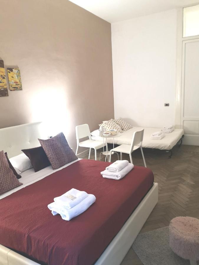 Domus Luigi Leone Bed and Breakfast Napoli Eksteriør billede